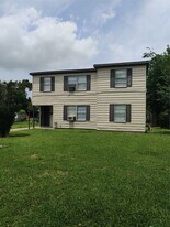 1208 7th Ave N in Texas City, TX - Building Photo