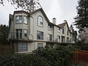 ORCHARD COURT in Burnaby, BC - Building Photo - Building Photo