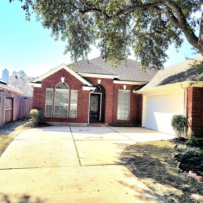 property at 12923 Dove Point Ln