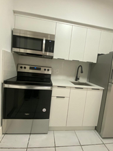 2489 SW 27th St in Miami, FL - Building Photo - Building Photo