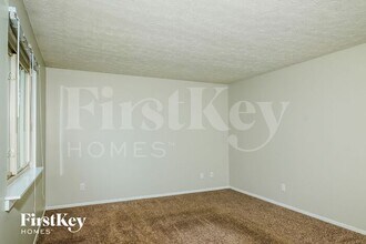6834 Turnberry Way in Indianapolis, IN - Building Photo - Building Photo