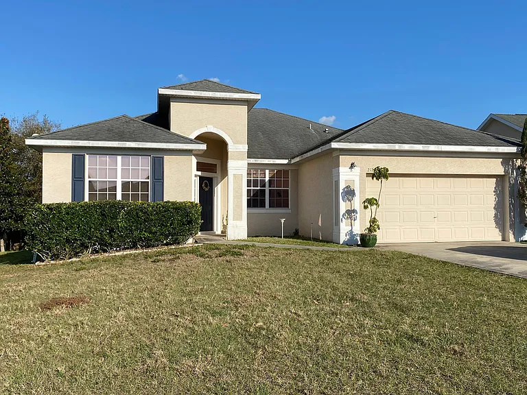 212 Round Man St in Leesburg, FL - Building Photo