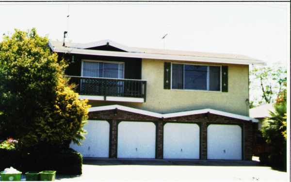 4305 Rilea Way in Oakland, CA - Building Photo - Building Photo