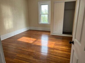 108 Stamm Ave in Pittsburgh, PA - Building Photo - Building Photo