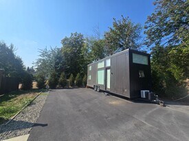 418 102nd St S in Tacoma, WA - Building Photo