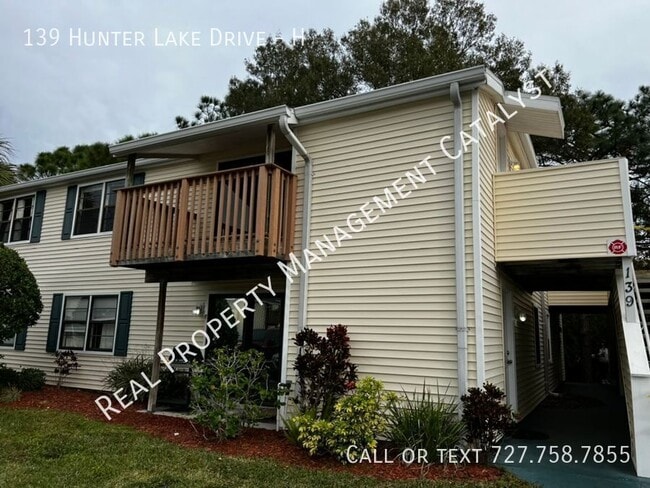 139 Hunter Lake Dr in Oldsmar, FL - Building Photo - Building Photo