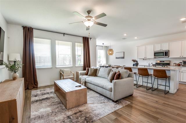 property at 509 Poplar St