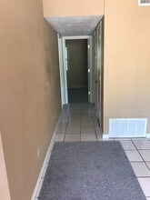 2006 Williams St, Unit Unit3 in Van Buren, AR - Foto de edificio - Building Photo