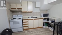 116 Combermere Dr in Toronto, ON - Building Photo - Building Photo