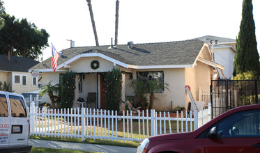 1071 Ohio Ave in Long Beach, CA - Building Photo - Building Photo