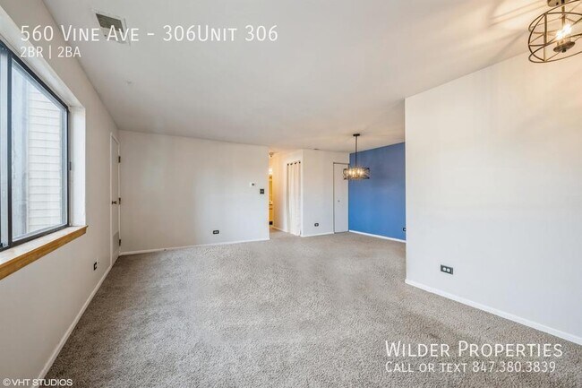 560 Vine Ave in Highland Park, IL - Building Photo - Building Photo