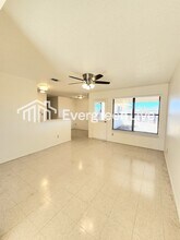 2102 Santa Clara Ct in Portales, NM - Building Photo - Building Photo