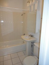 857 W Cornelia Ave-Unit -3S in Chicago, IL - Building Photo - Building Photo