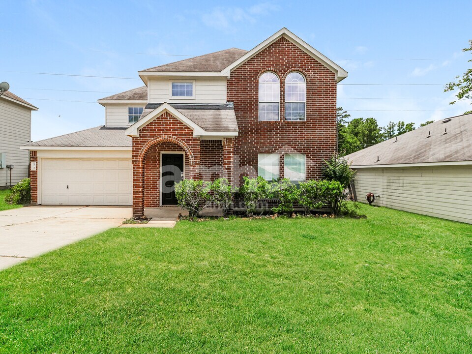 13741 Bighorn Trail in Willis, TX - Building Photo