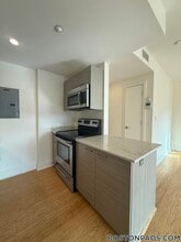 40 Malvern St, Unit 201 in Boston, MA - Foto de edificio - Building Photo