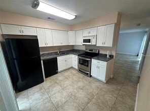2709 Shadybranch Dr in Orlando, FL - Building Photo - Building Photo