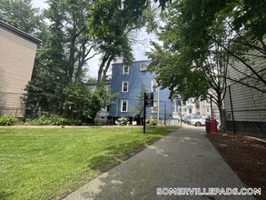 10 Homer Square in Somerville, MA - Building Photo - Building Photo