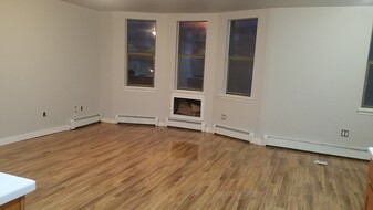 109 Macdougal St, Unit 2 Apartments