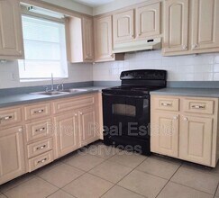 4847 Aegean Ave in Holiday, FL - Building Photo - Building Photo