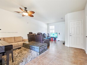12447 Emerald Creek Mnr in Davie, FL - Foto de edificio - Building Photo