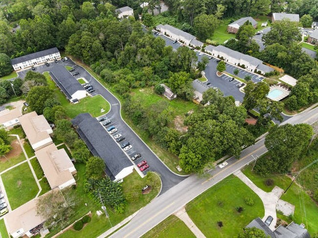 Georgia Place Townhomes in Carrollton, GA - Building Photo - Building Photo