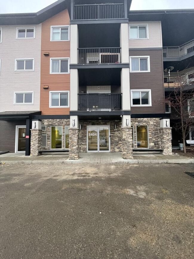 property at 5404-217 7 Ave SW