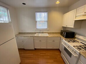 1713 Kilbourne Pl NW in Washington, DC - Building Photo - Building Photo