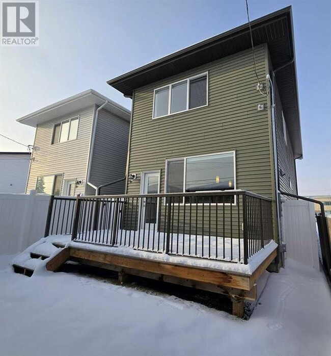 10923 159 St NW in Edmonton, AB - Building Photo - Building Photo