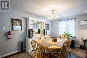 170 Hickling Trail in Barrie, ON - Building Photo - Building Photo