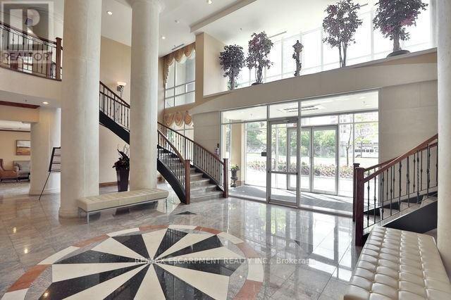 156 Enfield Pl in Mississauga, ON - Building Photo - Building Photo