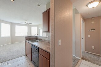 9820 N Central Ave in Phoenix, AZ - Building Photo - Building Photo