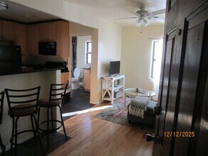 2001 Gold Ave SE in Albuquerque, NM - Building Photo - Building Photo