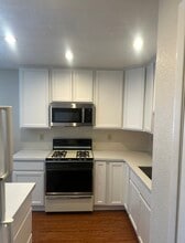 173 Park Place Dr in Petaluma, CA - Building Photo - Building Photo