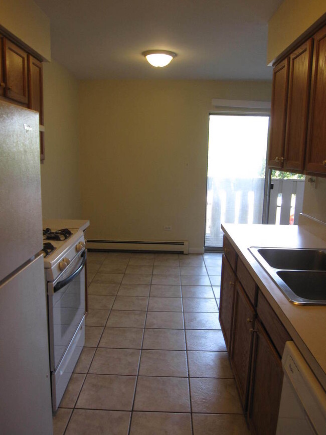1120 Copperfield Ln in Schaumburg, IL - Foto de edificio - Building Photo