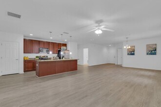 2943 Casabella Dr in Kissimmee, FL - Building Photo - Building Photo