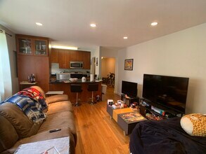 8 Kilsyth Ter, Unit 34 in Boston, MA - Building Photo - Building Photo