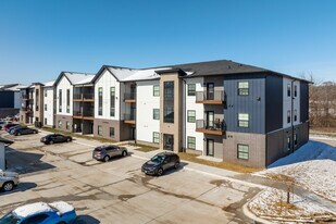 The Ridgeline in Council Bluffs, IA - Building Photo