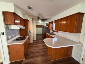 2824 55th St in Lubbock, TX - Building Photo - Building Photo