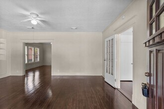 2 11th Ave N in Texas City, TX - Building Photo - Building Photo