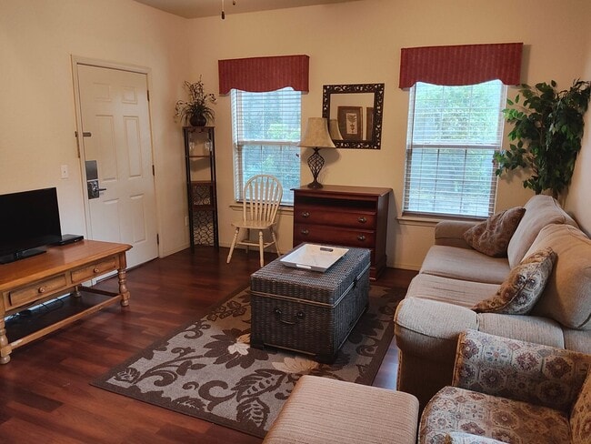 property at 1001 Golf Dr