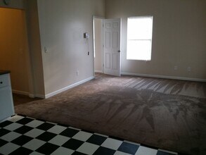 564 Hope St SW in Atlanta, GA - Building Photo - Building Photo