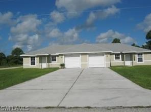 936 Eisenhower Blvd in Lehigh Acres, FL - Building Photo