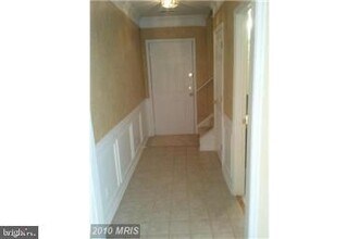 12614 Fair Crest Ct in Fairfax, VA - Building Photo - Building Photo