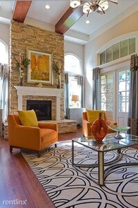 23200 Forest N Dr photo'