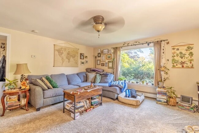 6 Russell Ave, Unit Unit 1 in Portland, CT - Building Photo - Building Photo