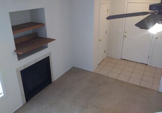 1355 E Norton Rd in Springfield, MO - Building Photo - Building Photo