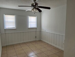 2136 NW Ozmun Ave in Lawton, OK - Building Photo - Building Photo