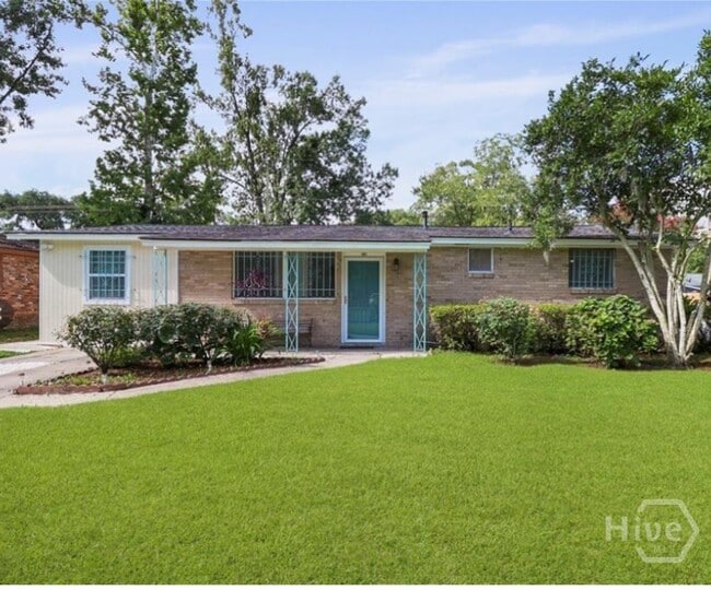 property at 101 Seminole St