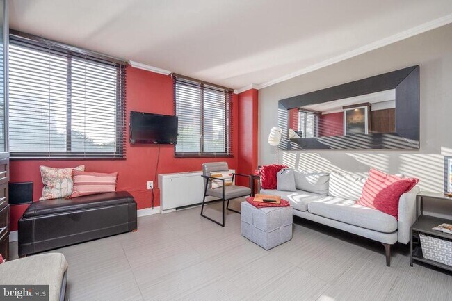 property at 801 N Pitt St