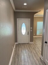 611 Foxmeadow Ln in Cleveland, TX - Building Photo - Building Photo